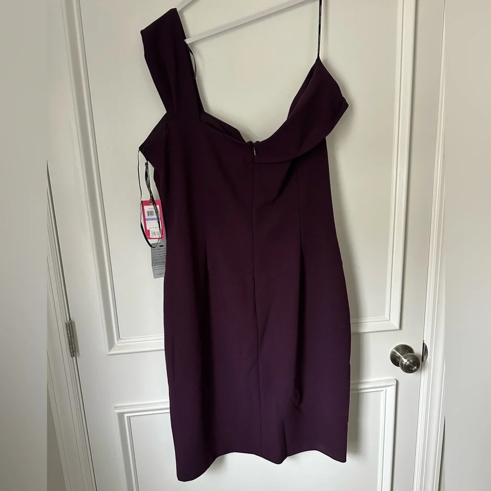 Vince Camuto Deep Purple Off the Shoulder Cocktail Dress - Picture 3 of 6